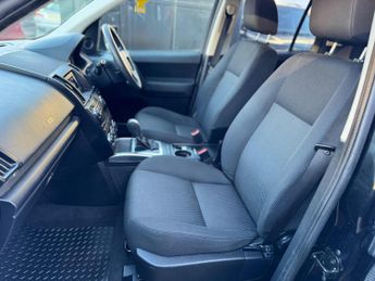 Land Rover Freelander 2 2.2 TD4 Black and White CommandShift 4WD Euro 5 5dr