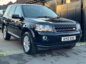 Land Rover Freelander 2 2.2 TD4 Black and White CommandShift 4WD Euro 5 5dr