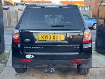 Land Rover Freelander 2 2.2 TD4 Black and White CommandShift 4WD Euro 5 5dr