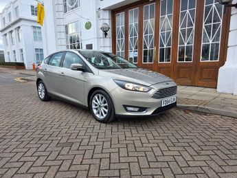 Ford Focus 1.6 Titanium Powershift Euro 6 5dr