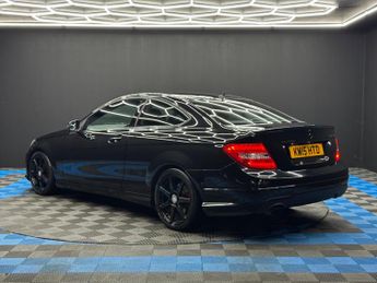 Mercedes-Benz C Class 2.1 C220 CDI AMG Sport Edition G-Tronic+ Euro 5 (s/s) 2dr