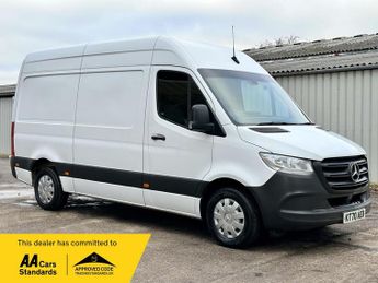 Mercedes Sprinter 2.0 315 CDI Progressive G-Tronic RWD L2 H2 Euro 6 (s/s) 5dr
