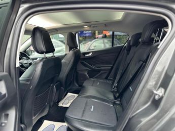 Ford Focus 1.0T EcoBoost Active X Auto Euro 6 (s/s) 5dr