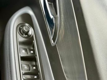 Vauxhall Mokka 1.4i Turbo SE Auto 2WD Euro 6 5dr