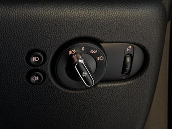 MINI Convertible 2.0 Cooper S Auto Euro 6 (s/s) 2dr