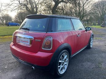 MINI Hatch 1.6 Cooper Steptronic Euro 4 3dr