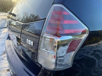 Toyota Prius 1.5 CVT 4dr