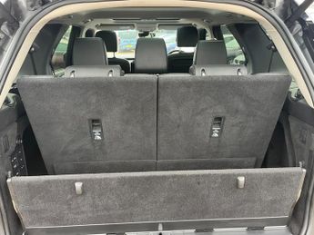 Land Rover Discovery 2.0 SD4 HSE Auto 4WD Euro 6 (s/s) 5dr