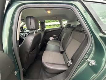 Vauxhall Astra 1.6 16v SE Auto Euro 5 5dr