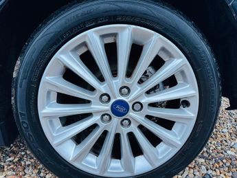 Ford C-Max 2.0 TDCi Titanium Powershift Euro 6 (s/s) 5dr (Nav)