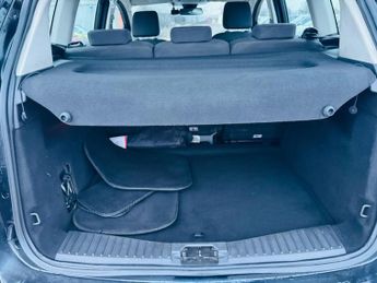 Ford C-Max 2.0 TDCi Titanium Powershift Euro 6 (s/s) 5dr (Nav)