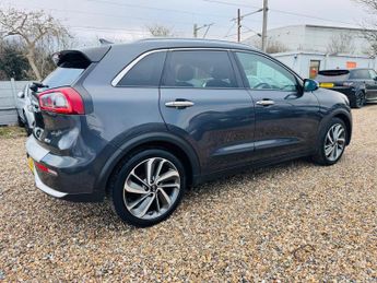 Kia Niro 1.6h GDi 3 DCT Euro 6 (s/s) 5dr ( 16in Alloy)