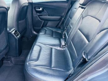 Kia Niro 1.6h GDi 3 DCT Euro 6 (s/s) 5dr ( 16in Alloy)