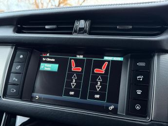 Jaguar XF 2.0d Portfolio Auto Euro 6 (s/s) 4dr