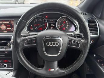 Audi Q7 3.0 TDI V6 S line Tiptronic quattro Euro 5 5dr
