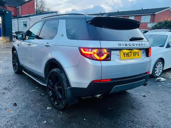 Land Rover Discovery Sport 2.0 TD4 HSE Black Auto 4WD Euro 6 (s/s) 5dr