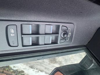 Land Rover Discovery Sport 2.0 TD4 HSE Black Auto 4WD Euro 6 (s/s) 5dr