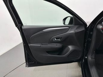 Vauxhall Corsa Electric 50kWh SRi Nav Premium Auto 5dr (7.4Kw Charger)