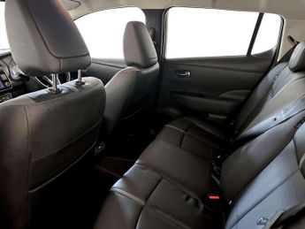 Nissan Leaf 39kWh Tekna Hatchback 5dr Electric Auto (150 ps)