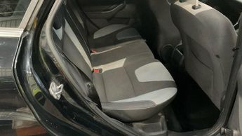 Ford Focus 1.6 Zetec Powershift Euro 5 5dr