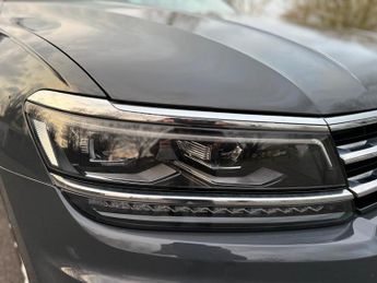 Volkswagen Tiguan 2.0 TDI SEL DSG 4Motion Euro 6 (s/s) 5dr
