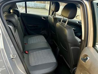 Vauxhall Corsa 1.4 16V SE Auto Euro 5 5dr