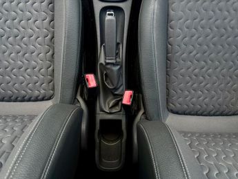 Vauxhall Corsa 1.4 16V SE Auto Euro 5 5dr