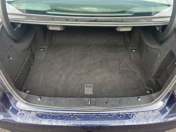 Mercedes-Benz E Class 2.1 E220 BlueTEC AMG Night Edition (Premium Plus) G-Tronic+ Euro