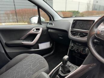 Peugeot 2008 1.2 VTi Active Euro 5 5dr