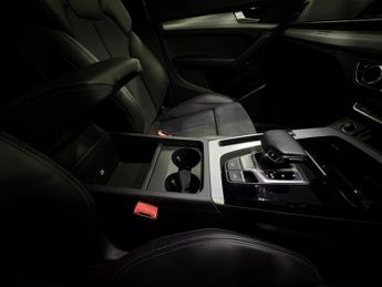 Audi Q5 2.0 TDI 40 S line S Tronic quattro Euro 6 (s/s) 5dr