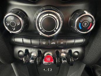 MINI Hatch 1.5 Cooper Auto Euro 6 (s/s) 3dr