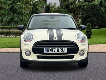 MINI Hatch 1.5 Cooper Auto Euro 6 (s/s) 3dr