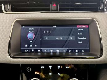 Land Rover Range Rover Evoque 2.0 P200 MHEV R-Dynamic S SUV 5dr Petrol Auto 4WD Euro 6 (s/s) (