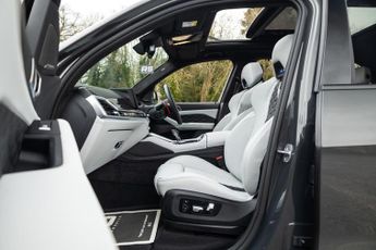 BMW X5 M 4.4i V8 Competition Steptronic xDrive Euro 6 (s/s) 5dr
