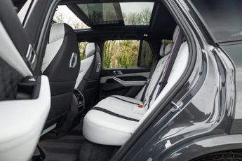 BMW X5 M 4.4i V8 Competition Steptronic xDrive Euro 6 (s/s) 5dr