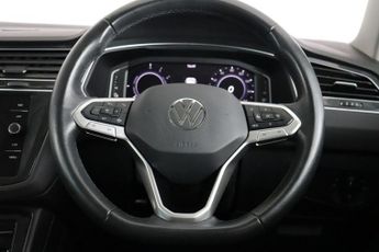 Volkswagen Tiguan 1.4 TSI 13kWh Life DSG Euro 6 (s/s) 5dr