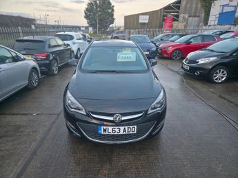 Vauxhall Astra 1.6 16v SRi Auto Euro 5 5dr