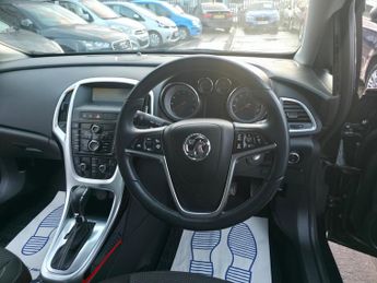 Vauxhall Astra 1.6 16v SRi Auto Euro 5 5dr