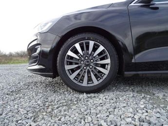 Ford Focus 1.0T EcoBoost MHEV Titanium Vignale DCT Euro 6 (s/s) 5dr