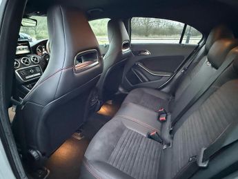 Mercedes-Benz A Class 1.6 A180 AMG Line (Premium) Hatchback 5dr Petrol 7G-DCT Euro 6 (