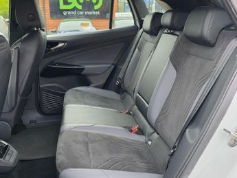 Volkswagen ID.4 Pure 52kWh Life Auto 5dr