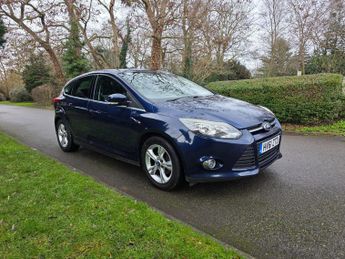 Ford Focus 1.6 Zetec Powershift Euro 5 5dr