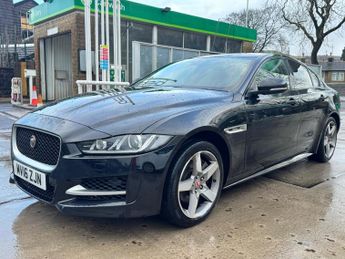 Jaguar XE 2.0d R-Sport Auto AWD Euro 6 (s/s) 4dr