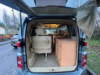 Nissan Elgrand E51 2.5 4WD Dream star pop up camper aut