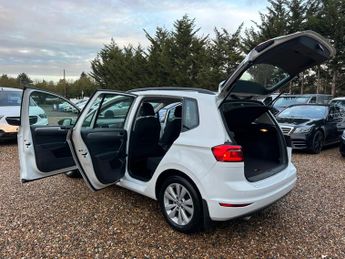 Volkswagen Golf SV 1.6 TDI BlueMotion Tech SE DSG Euro 6 (s/s) 5dr