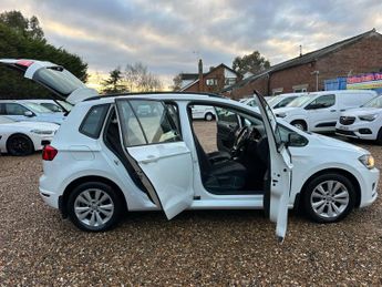 Volkswagen Golf SV 1.6 TDI BlueMotion Tech SE DSG Euro 6 (s/s) 5dr