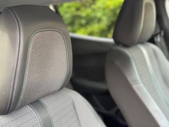 Peugeot 2008 1.2 PureTech Allure Premium + EAT Euro 6 (s/s) 5dr