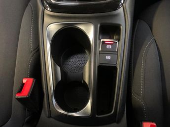 MG MG5 61.1kWh Excite Long Range Auto 5dr