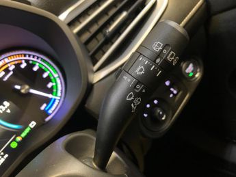 MG MG5 61.1kWh Excite Long Range Auto 5dr