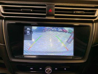 MG MG5 61.1kWh Excite Long Range Auto 5dr